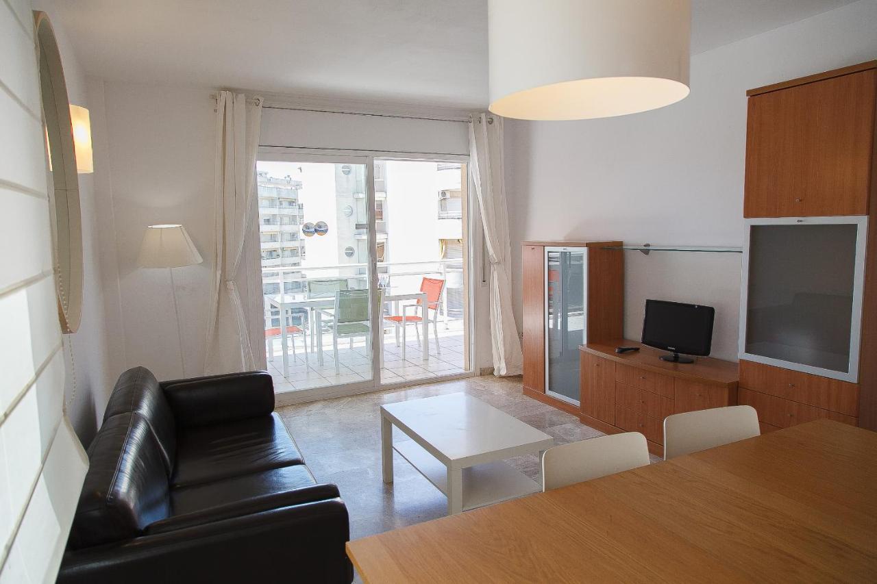 Uhc Ventura Park Apartments Salou Esterno foto