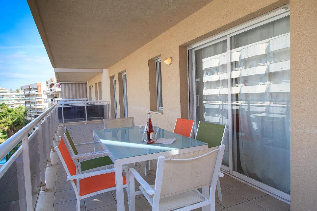 Uhc Ventura Park Apartments Salou Camera foto