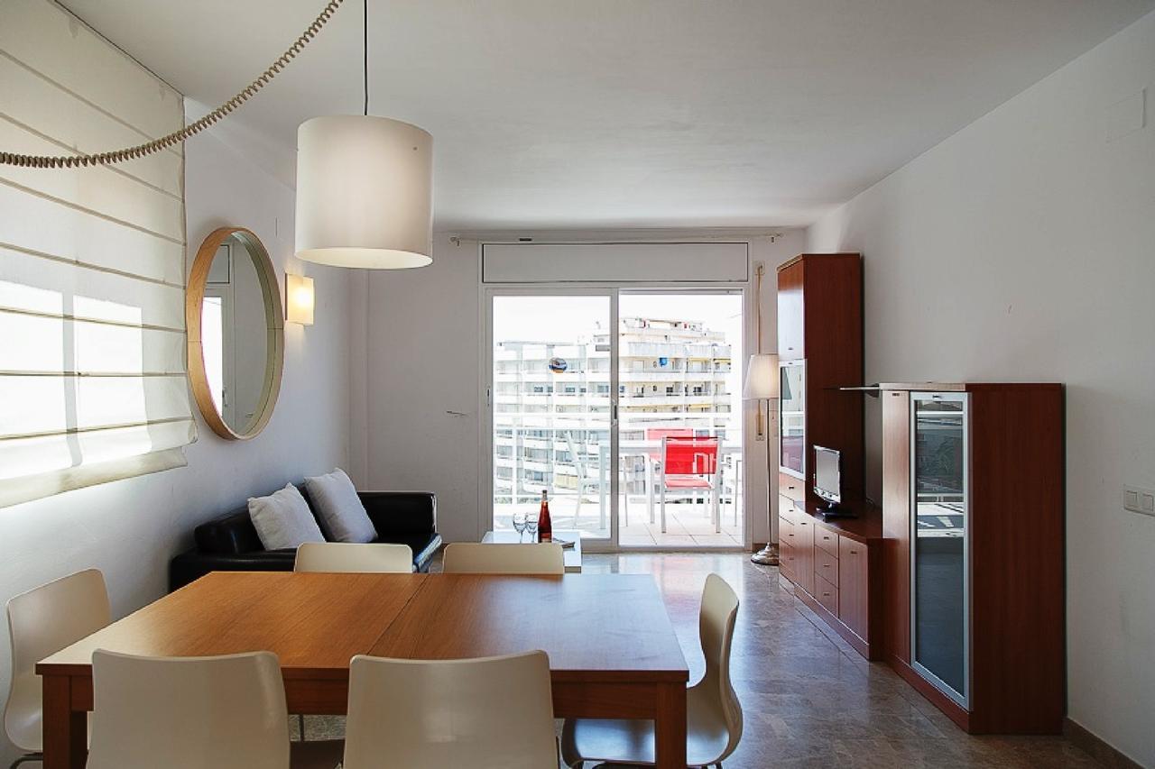 Uhc Ventura Park Apartments Salou Esterno foto