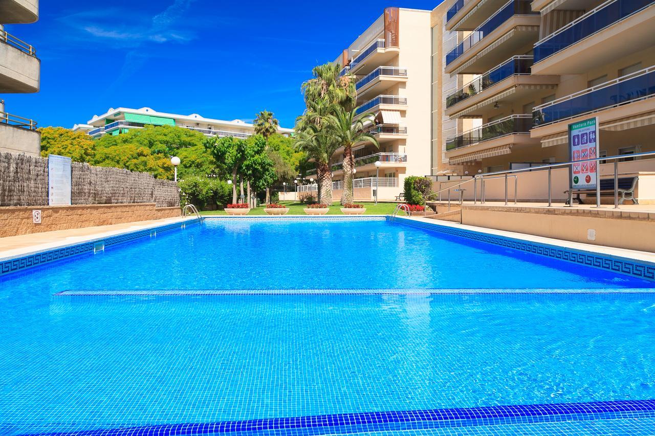 Uhc Ventura Park Apartments Salou Esterno foto
